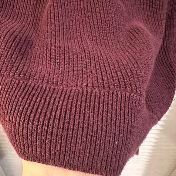 Athleta Women's Purple Sweater - Picture 4 of 5